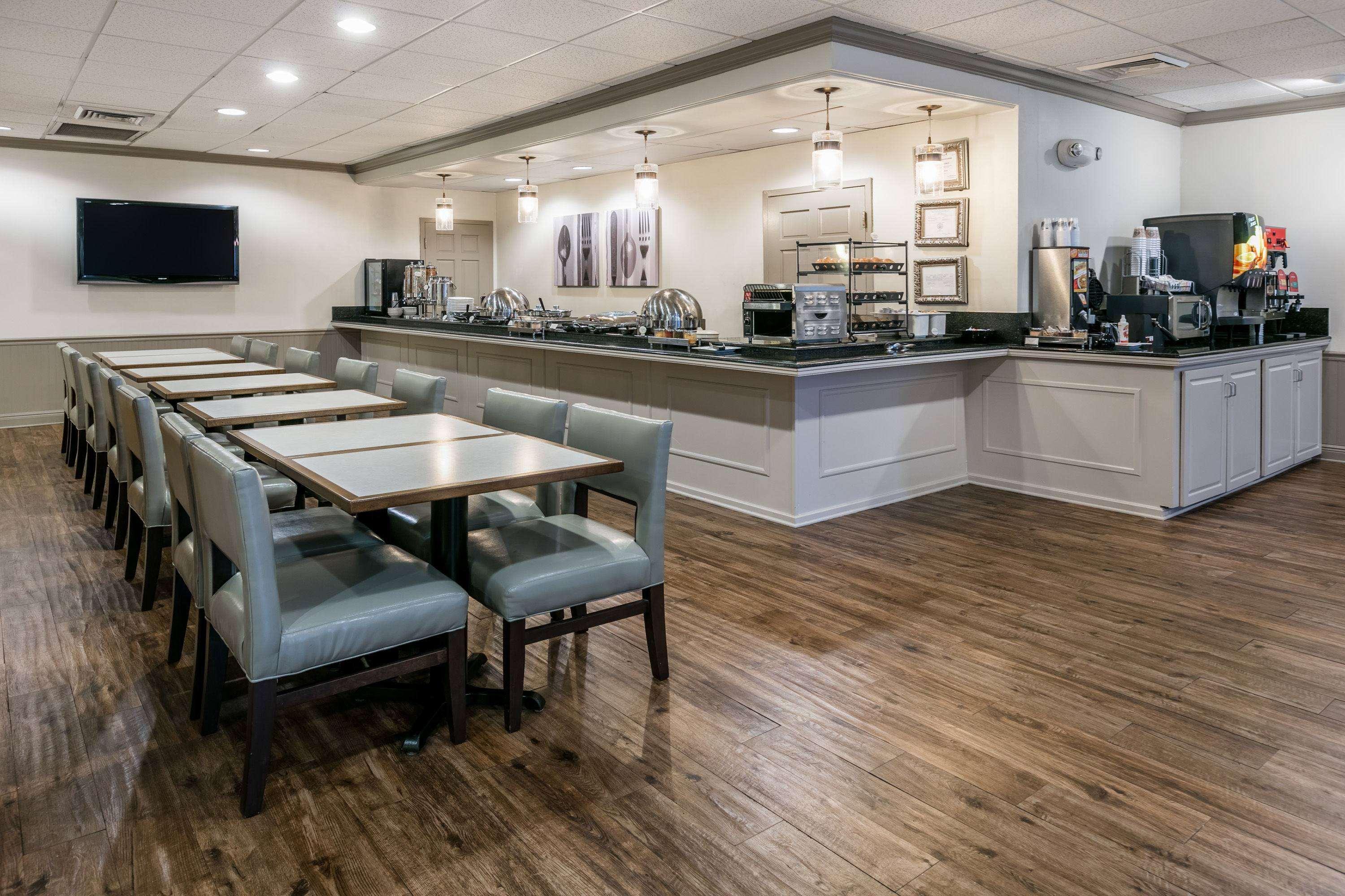 Richmond Inn And Suites Baton Rouge College Drive Εξωτερικό φωτογραφία